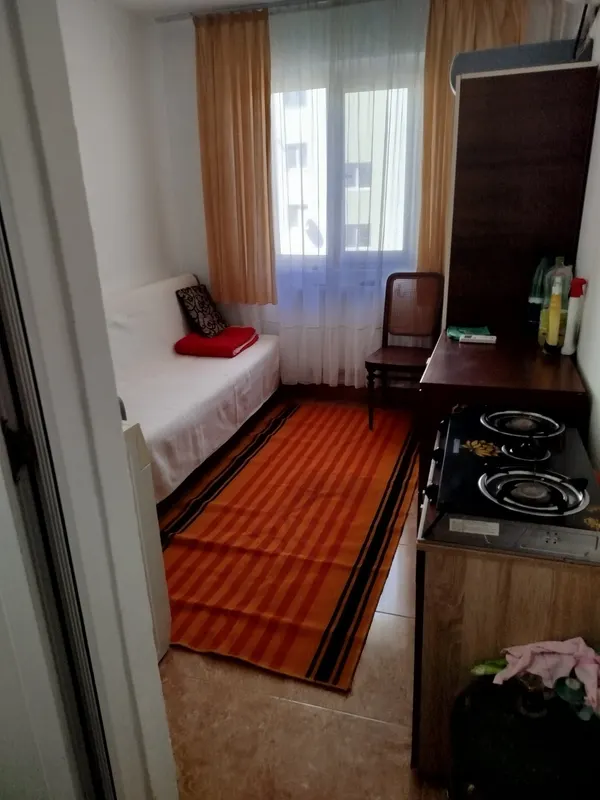 Bună .închiriez garsoneră pentru o persoană în zona Dîmbovița – Dâmbovița, Timișoara