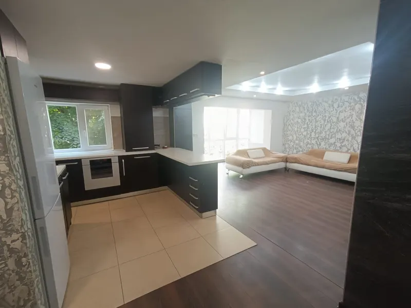 Proprietar Inchiriez Apartament decomandat 3 camere, aproape de Complexul Studentesc – Fabric, Timișoara