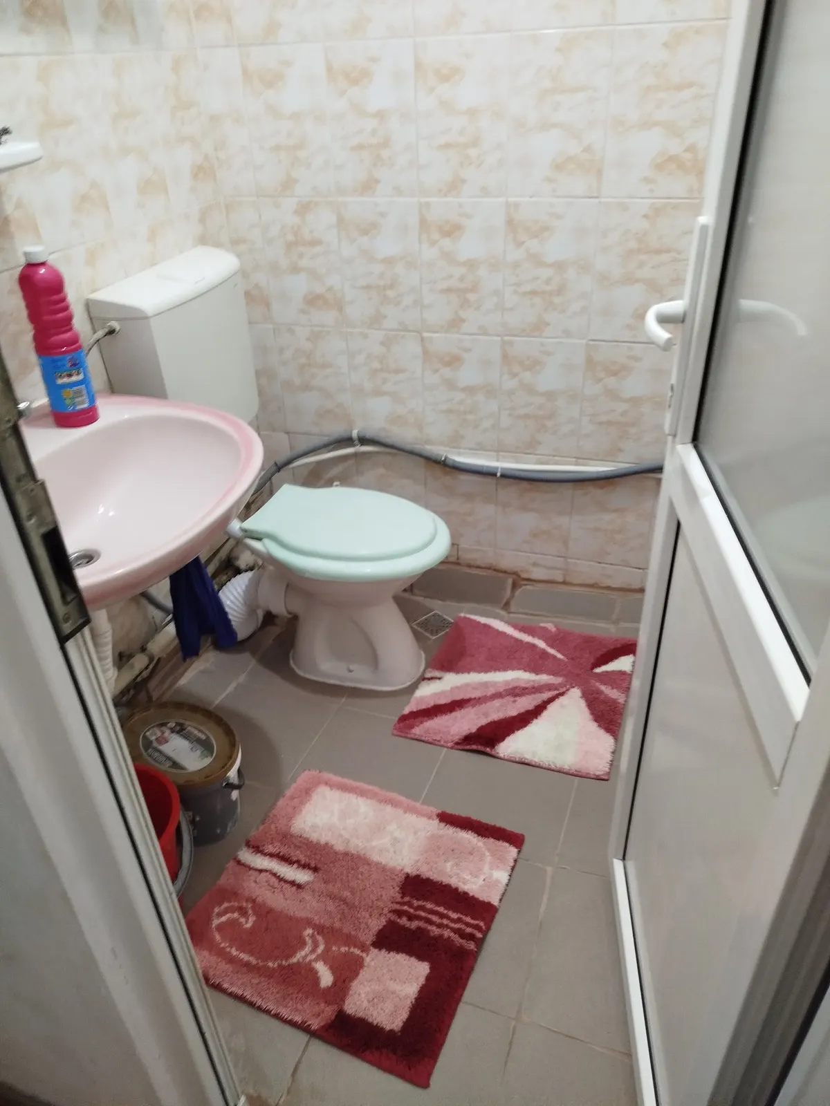 Bună .închiriez garsoneră pentru o persoană în zona Dîmbovița, Dâmbovița, Timișoara – foto 3