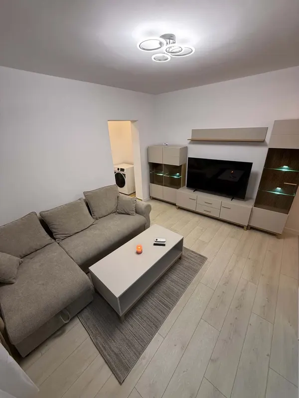 Apartament cu 2 camere la prima închiriere ! – Giroc